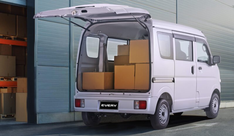 Suzuki Every full